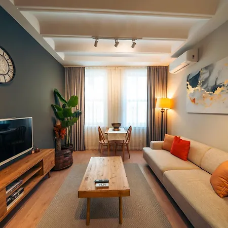 לינה וארוחת בוקר Galata Guest Teori איסטמבול
