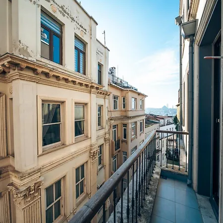 Galata Guest Teori Istanbul