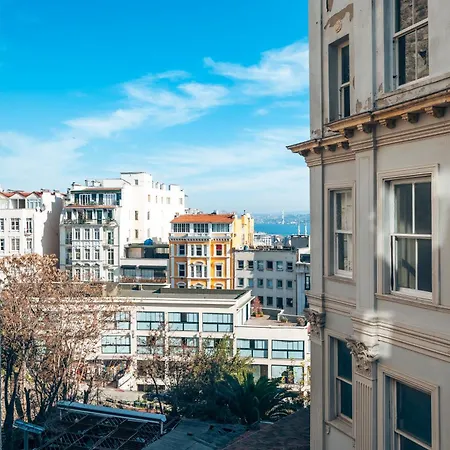 Galata Guest Teori 4*